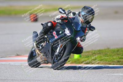 media/Jan-20-2023-Fastrack Riders (Fri) [[f2ad32aba3]]/Level 1/session 4 turn 6/